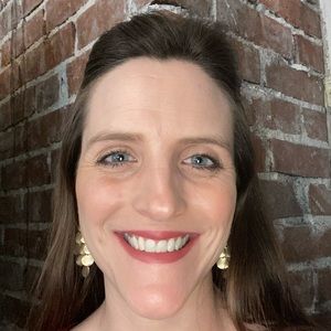 Meet your Posher, Ilona